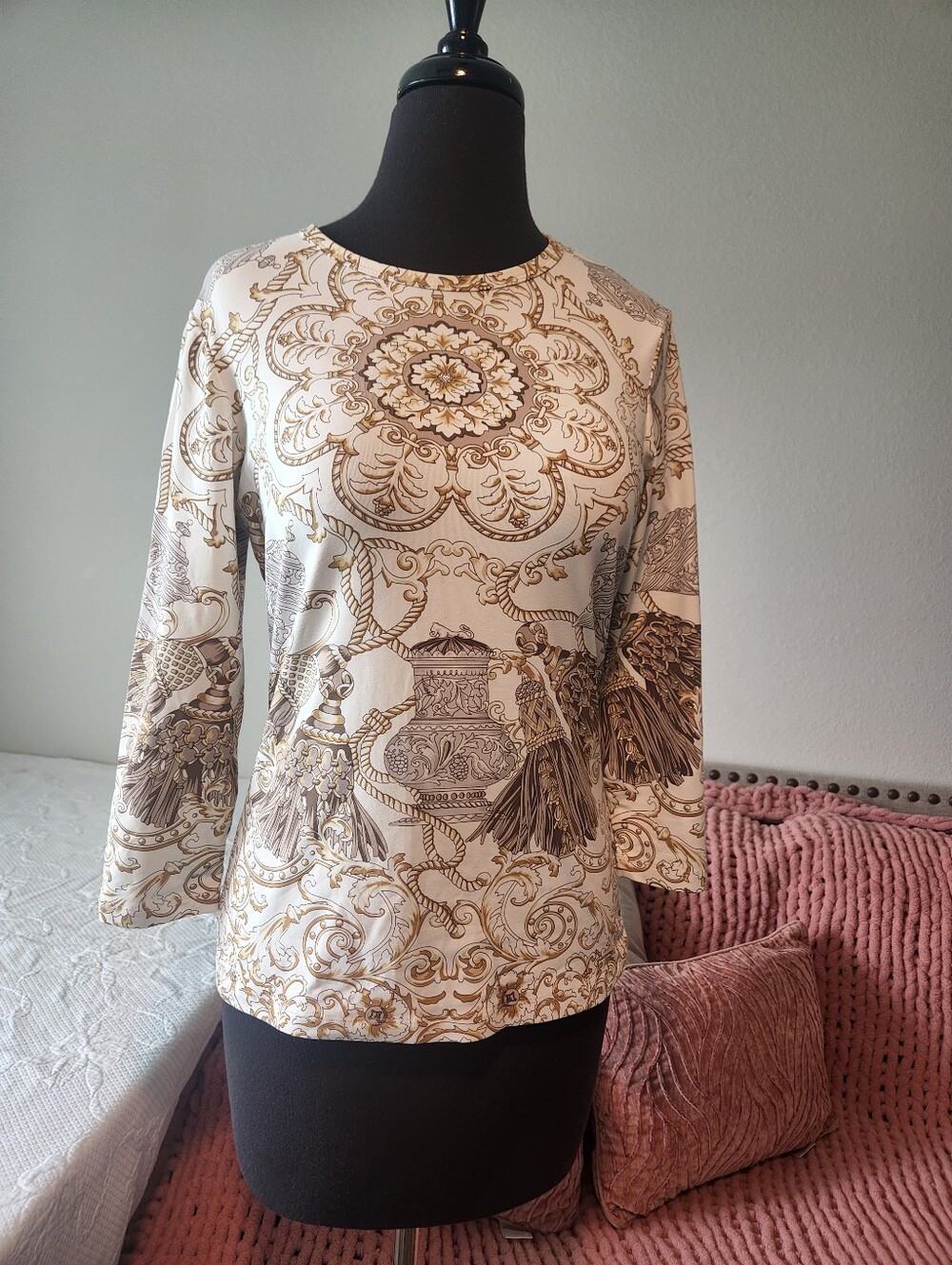 J. McLaughlin White Top with Gold and Brown Medallion Print